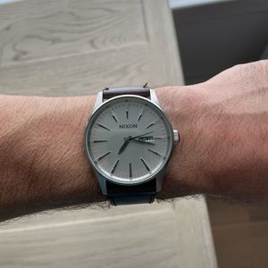 Nixon watch
